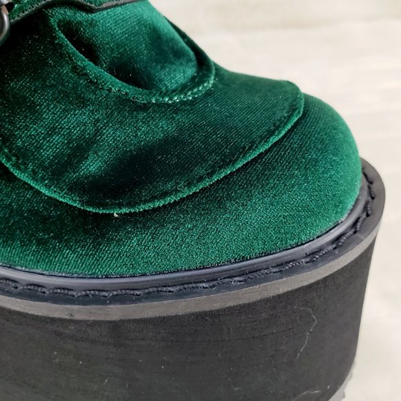 Swing Emerald Green Velvet Goth Punk Multi Strap Platform Restocked - Picture 8 of 14